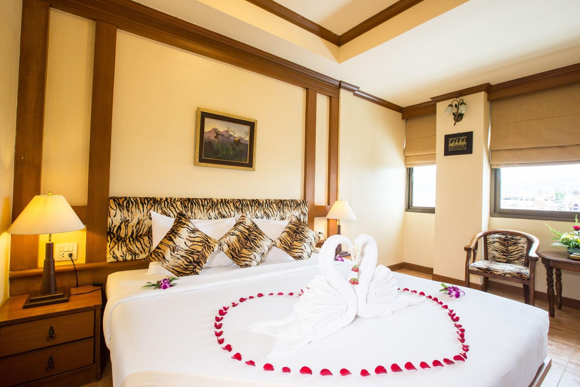 Tiger Inn Patong Kültér fotó