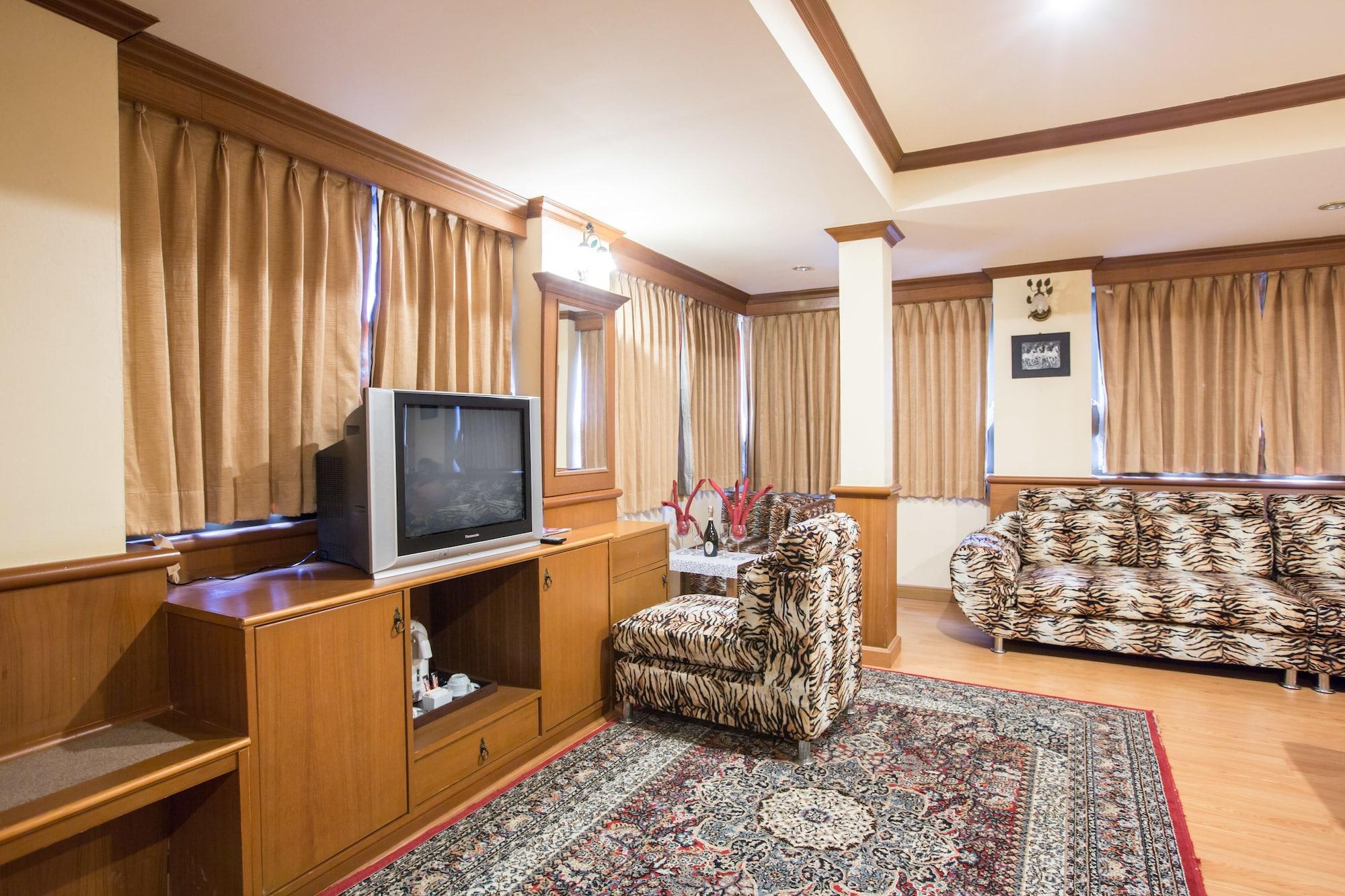 Tiger Inn Patong Kültér fotó