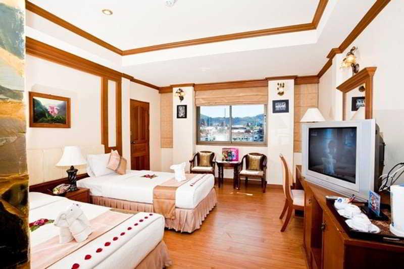 Tiger Inn Patong Kültér fotó