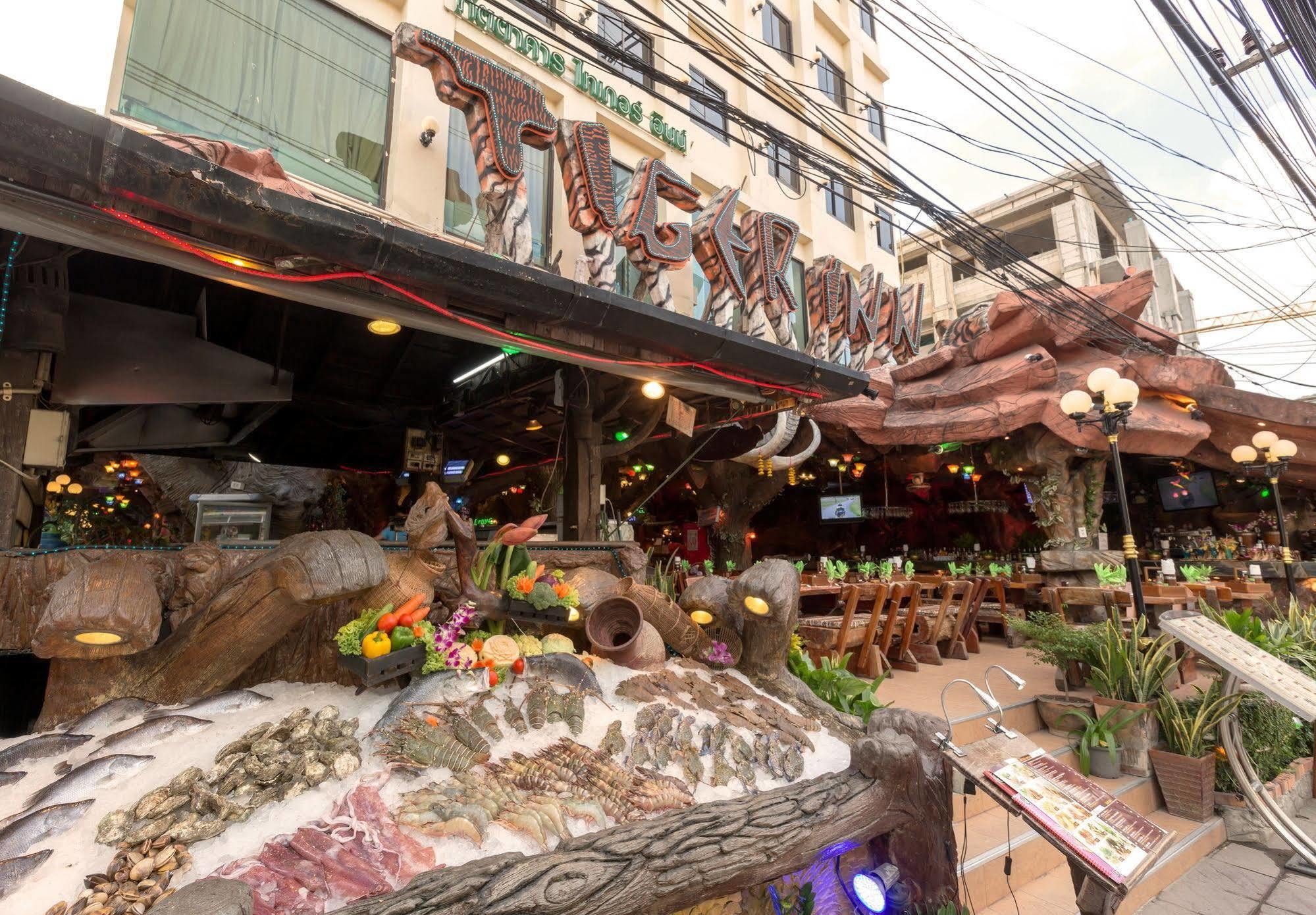 Tiger Inn Patong Kültér fotó