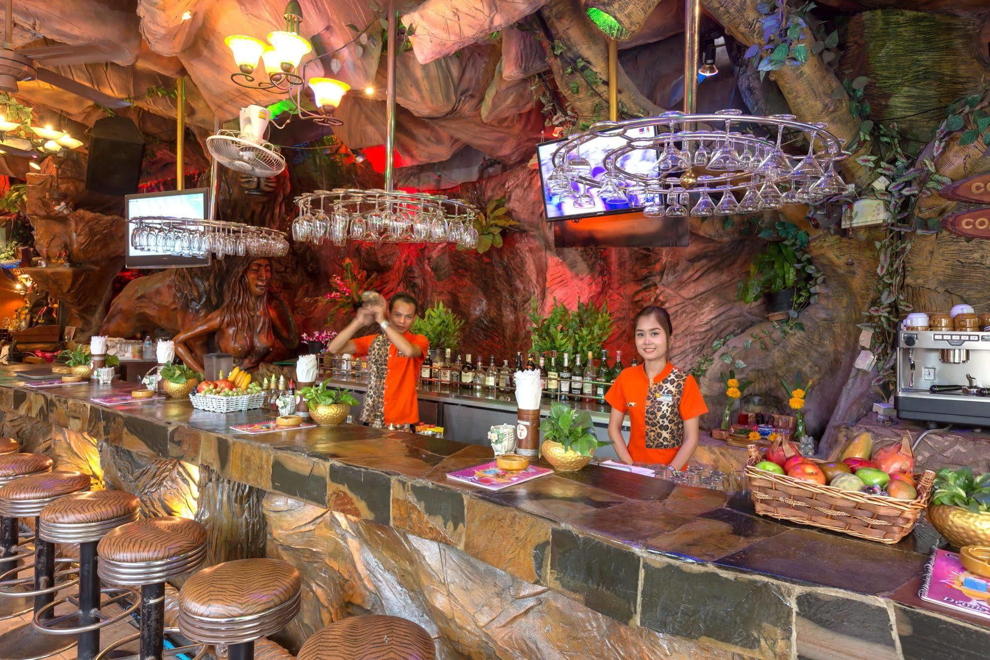 Tiger Inn Patong Kültér fotó